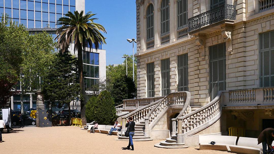 el palau robert, musées gratuits barcelone