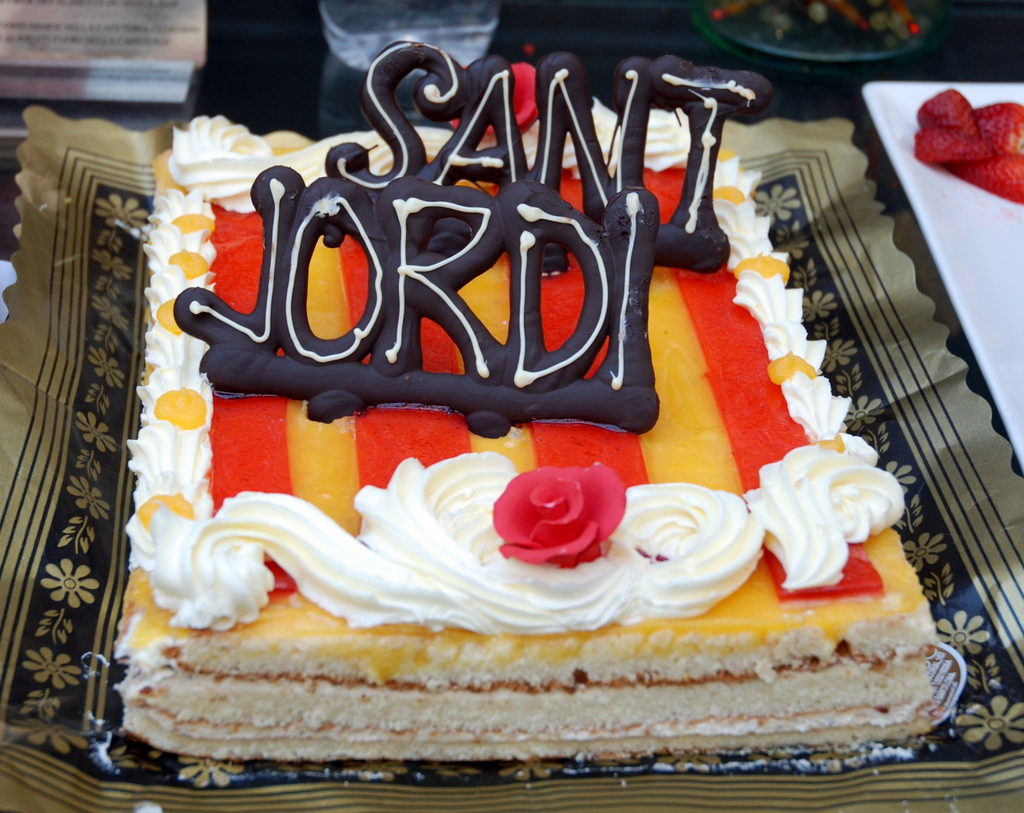 Gâteau de la Sant Jordi - tradition catalane