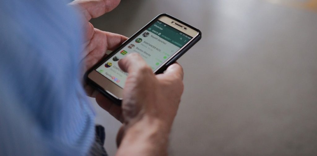 Pourquoi les Espagnols utilisent autant WhatsApp pour les démarches sérieuses